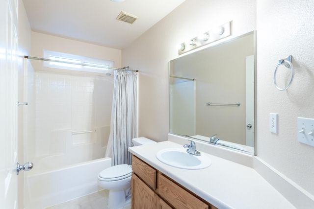 3896 Cambria Drive, Redding, CA 96002