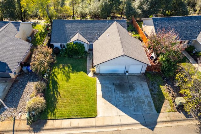 3896 Cambria Drive, Redding, CA 96002