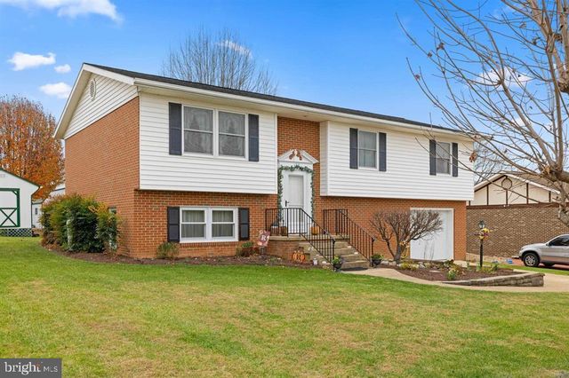 138 FIRST ST, Broadway, VA 22815