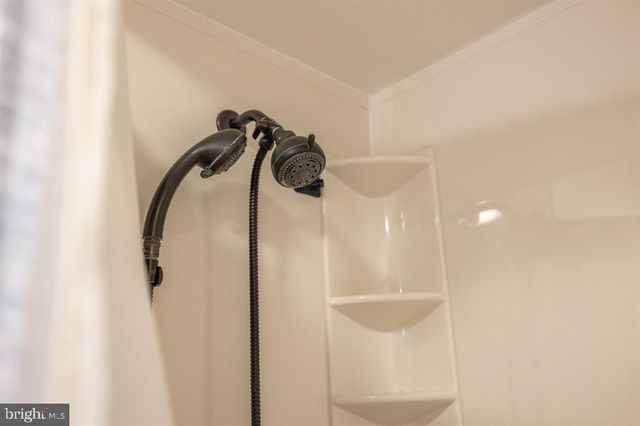 138 FIRST ST, Broadway, VA 22815