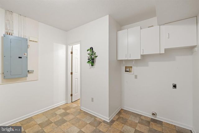 138 FIRST ST, Broadway, VA 22815