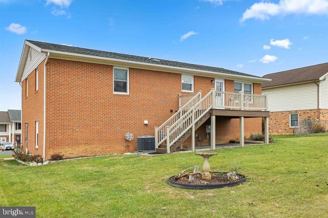 138 FIRST ST, Broadway, VA 22815