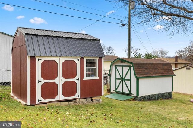 138 FIRST ST, Broadway, VA 22815