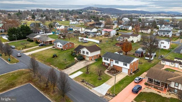 138 FIRST ST, Broadway, VA 22815