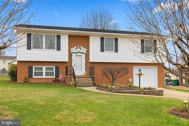 138 FIRST ST, Broadway, VA 22815