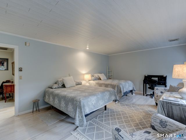 15 Cambridge Drive 15, Madison, CT 06443