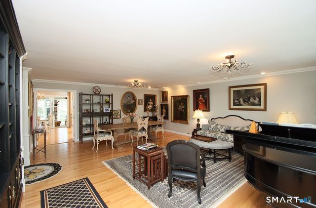 15 Cambridge Drive 15, Madison, CT 06443