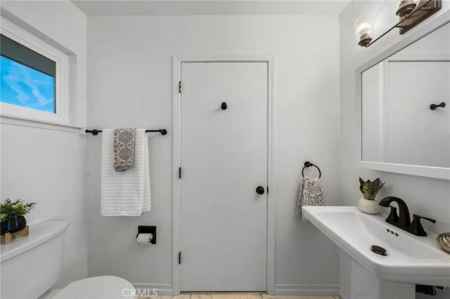 10484 Teal Circle, Fountain Valley, CA 92708