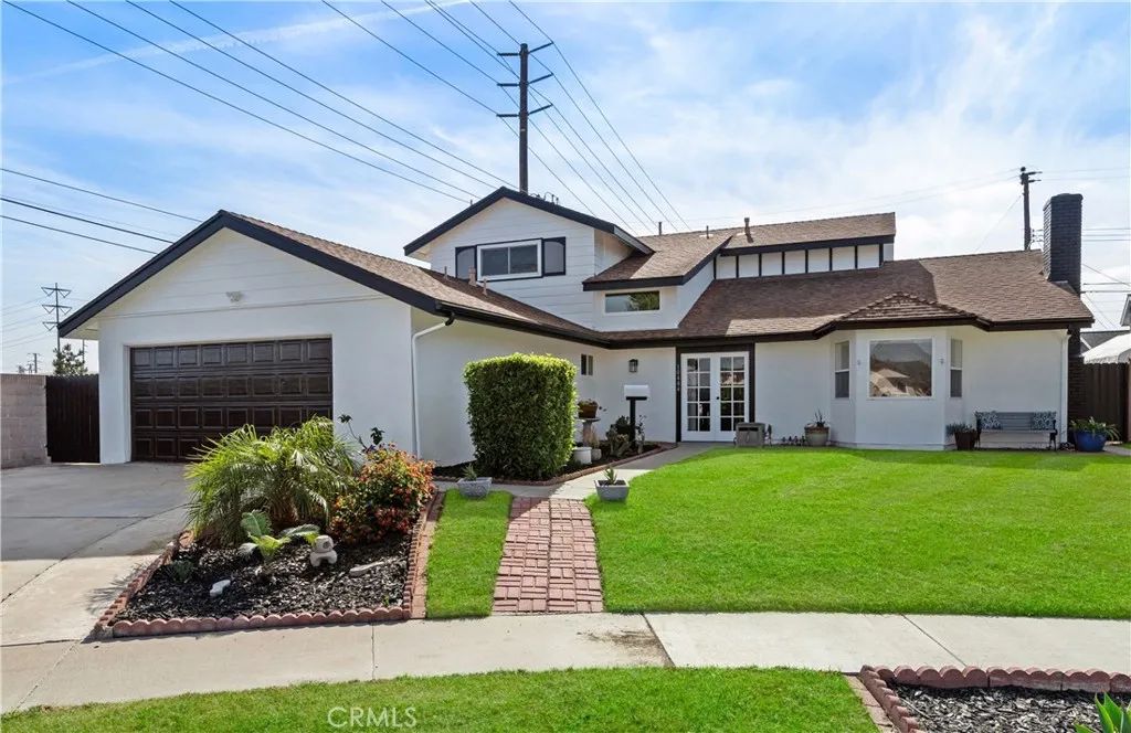 10484 Teal Circle, Fountain Valley, CA 92708