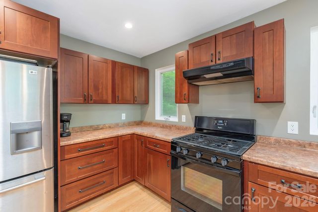 155 Old Starnes Cove Road, Asheville, NC 28806