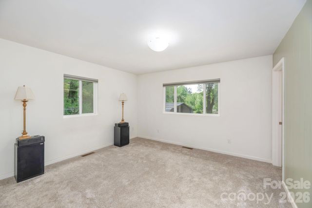 155 Old Starnes Cove Road, Asheville, NC 28806