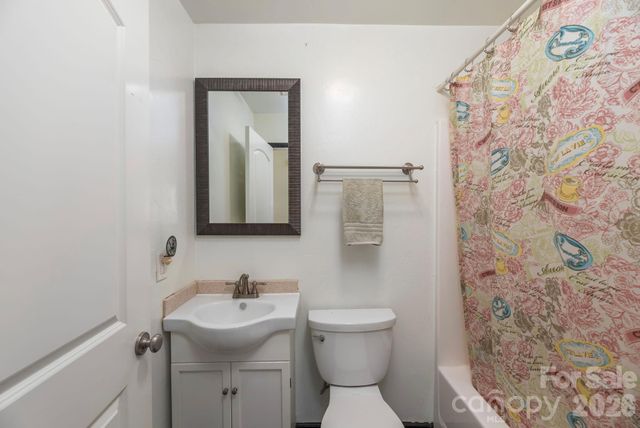 155 Old Starnes Cove Road, Asheville, NC 28806