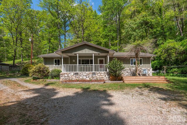 155 Old Starnes Cove Road, Asheville, NC 28806