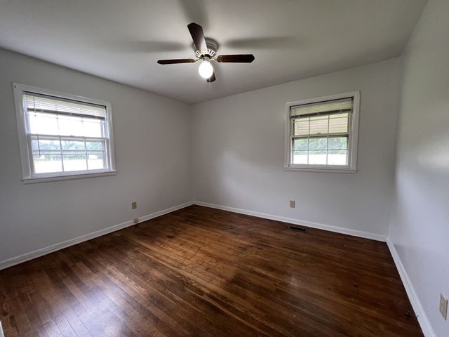 2398 Turkey Creek Rd, Tullahoma, TN 37388