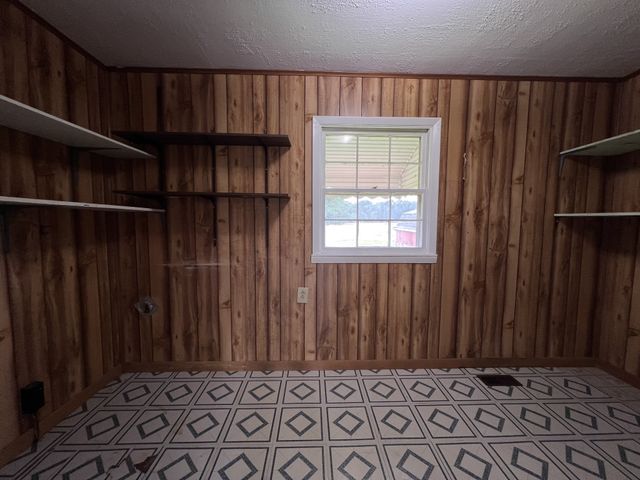 2398 Turkey Creek Rd, Tullahoma, TN 37388