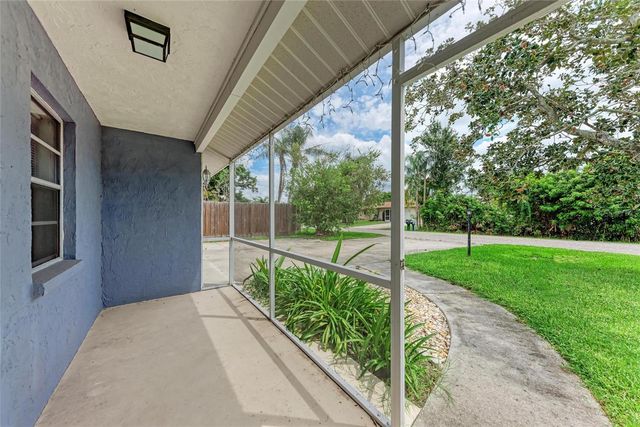 742 DEVON ROAD, Venice, FL 34293