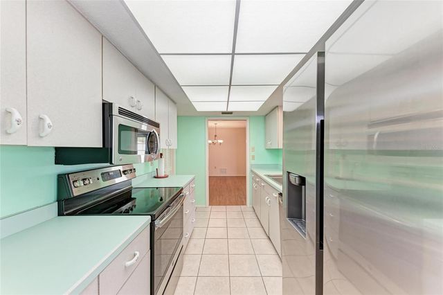 742 DEVON ROAD, Venice, FL 34293