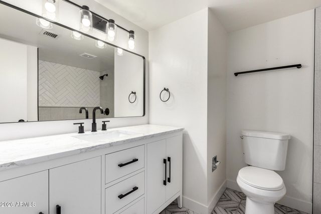 4848 N WOODMERE FAIRWAY -- 15, Scottsdale, AZ 85251