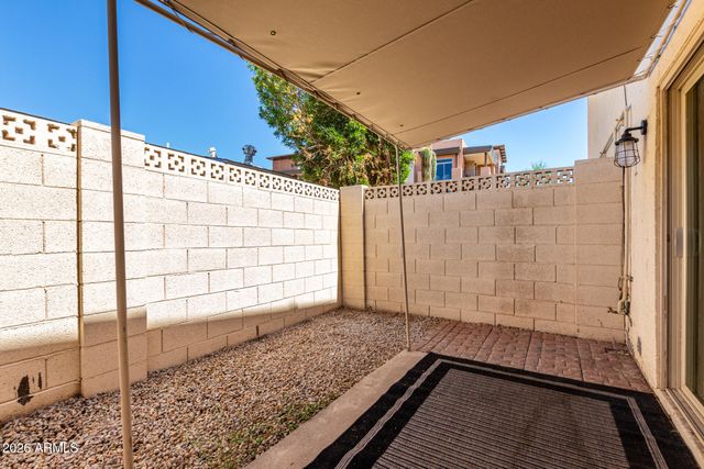 4848 N WOODMERE FAIRWAY -- 15, Scottsdale, AZ 85251