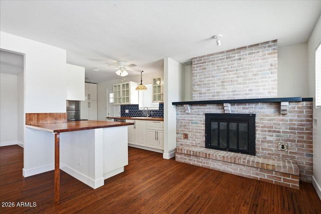 1019 W 10TH Street, Tempe, AZ 85281