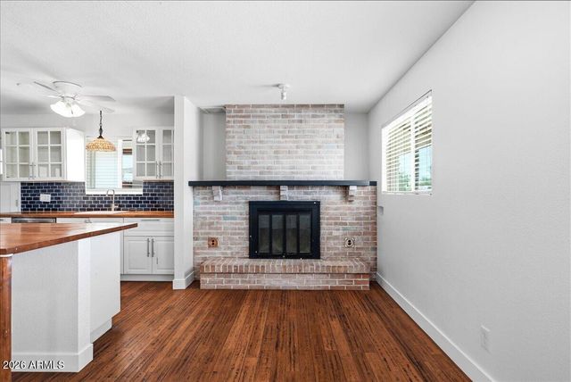 1019 W 10TH Street, Tempe, AZ 85281