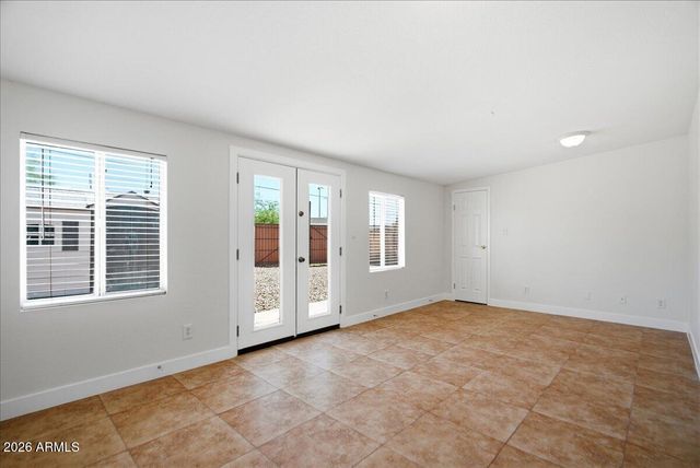 1019 W 10TH Street, Tempe, AZ 85281