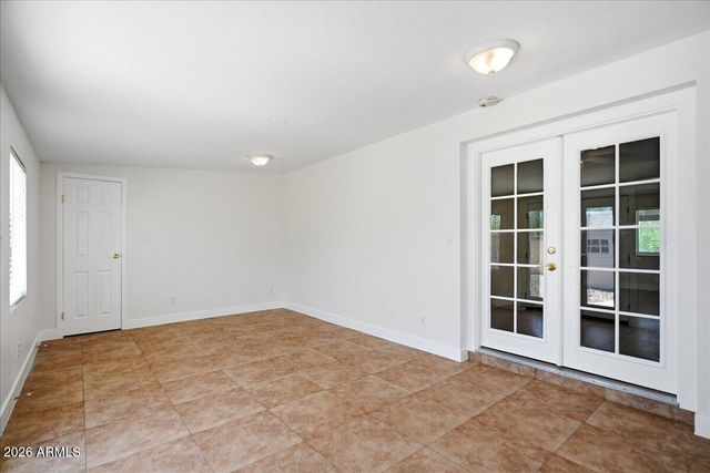1019 W 10TH Street, Tempe, AZ 85281