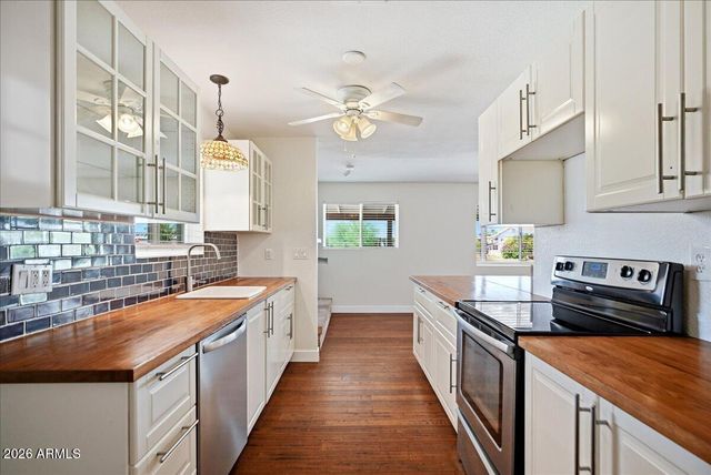 1019 W 10TH Street, Tempe, AZ 85281