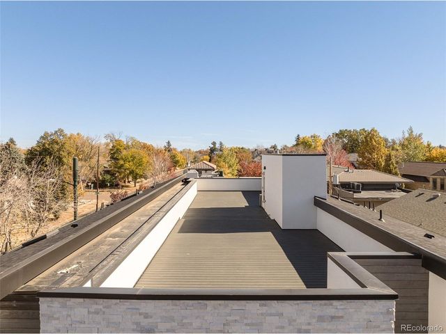 570 Cook St, Denver, CO 80206