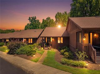 15 Creekside Way, Greenville, SC 29609