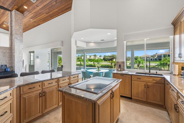 15595 Lindbergh Lane, Wellington, FL 33414