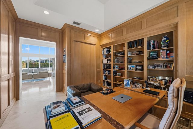 15595 Lindbergh Lane, Wellington, FL 33414