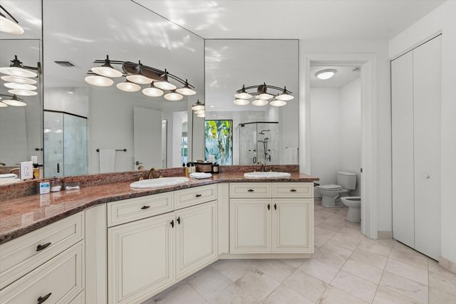 15595 Lindbergh Lane, Wellington, FL 33414