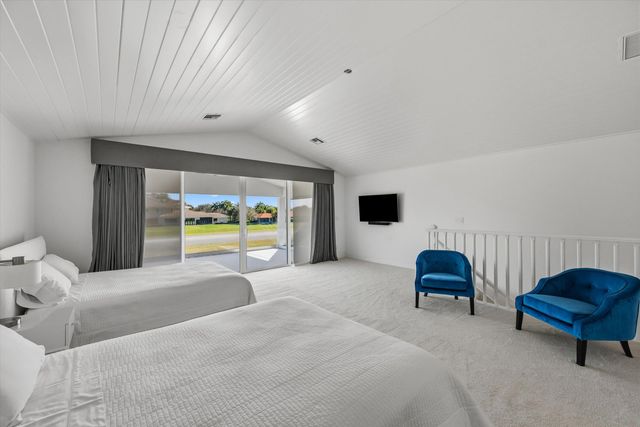 15595 Lindbergh Lane, Wellington, FL 33414