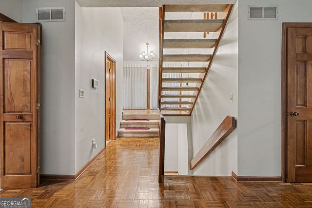 500 Hickory Hills Trail, Stone Mountain, GA 30083