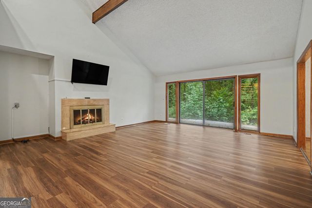 500 Hickory Hills Trail, Stone Mountain, GA 30083