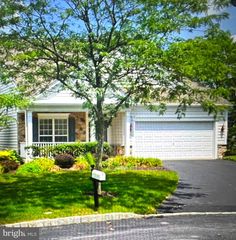 306 ASTILBE DR, Kennett Square, PA 19348