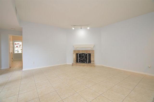 9809 Richmond Avenue G1, Houston, TX 77042
