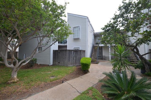 9809 Richmond Avenue G1, Houston, TX 77042