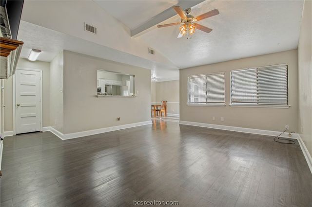 2521 Longmire Drive, College Station, TX 77845