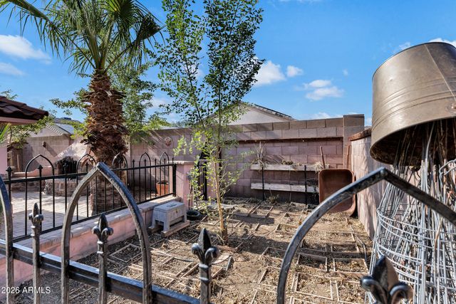 6790 E QUIET RETREAT --, Florence, AZ 85132
