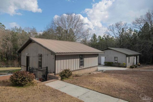 3030 Booneville Rd, Atmore, AL 36502