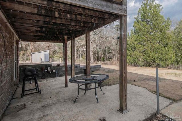 3030 Booneville Rd, Atmore, AL 36502