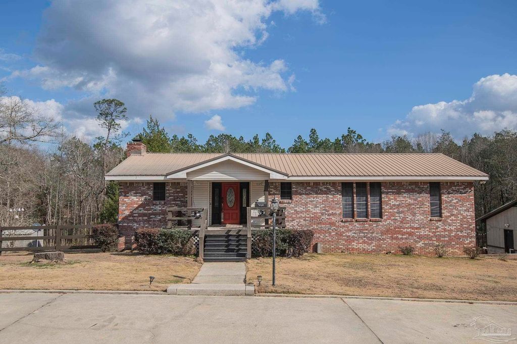 3030 Booneville Rd, Atmore, AL 36502