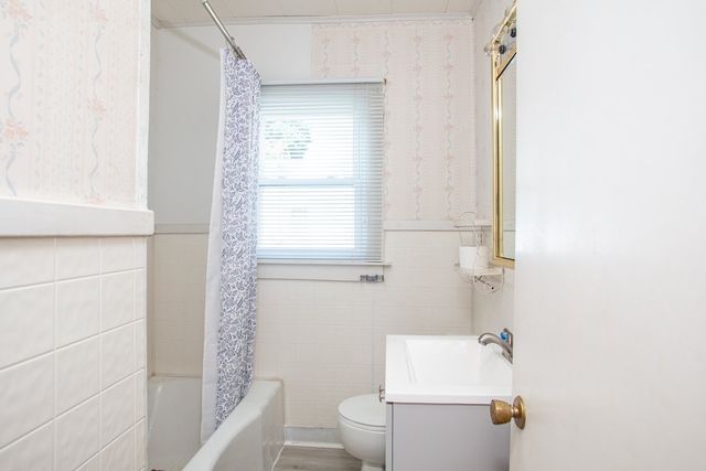 2204 Denham Ave, Columbia, TN 38401