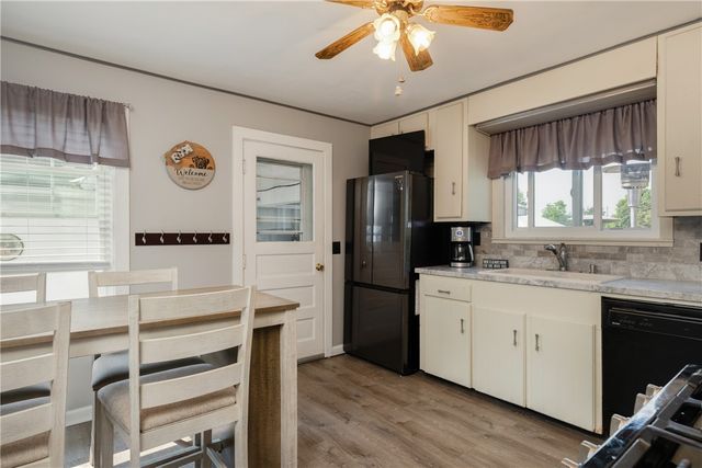 23 Middle Road, Horseheads, NY 14845