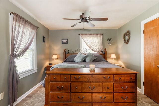 23 Middle Road, Horseheads, NY 14845