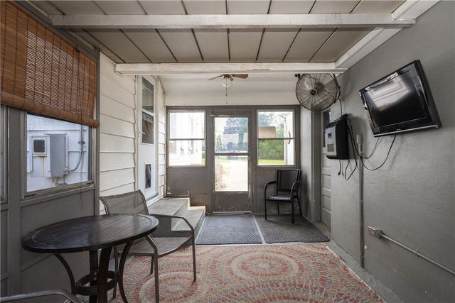 23 Middle Road, Horseheads, NY 14845