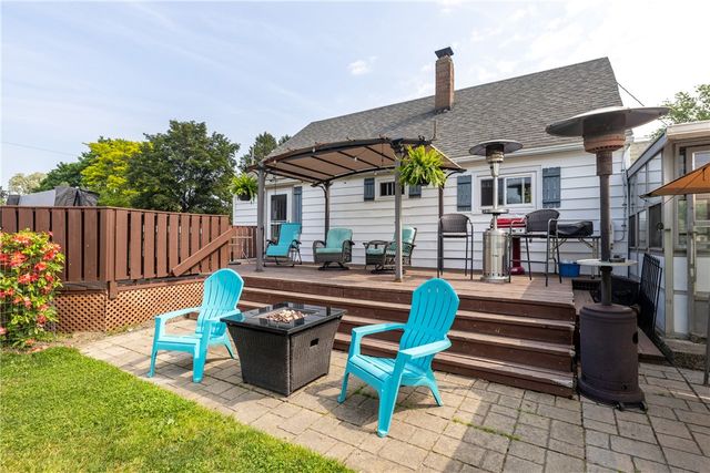 23 Middle Road, Horseheads, NY 14845