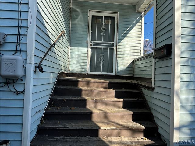 230 Dutton Avenue, Buffalo, NY 14211
